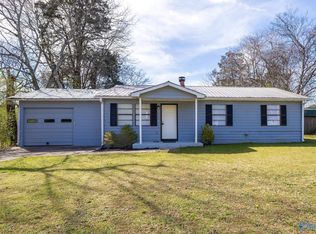 2912 Deerfield Rd NW, Huntsville, AL 35810