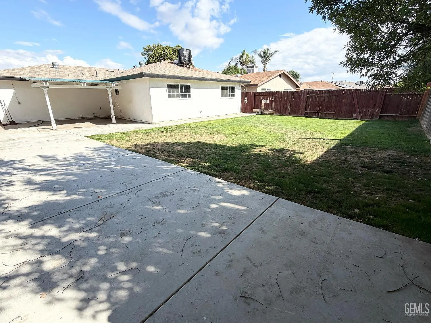 801 Rutherford Ct photo 1