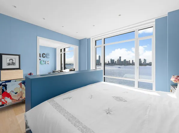 70 Vestry Street image 17 of 31