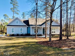 2 Myrtle Ln, Statesboro, GA 30458