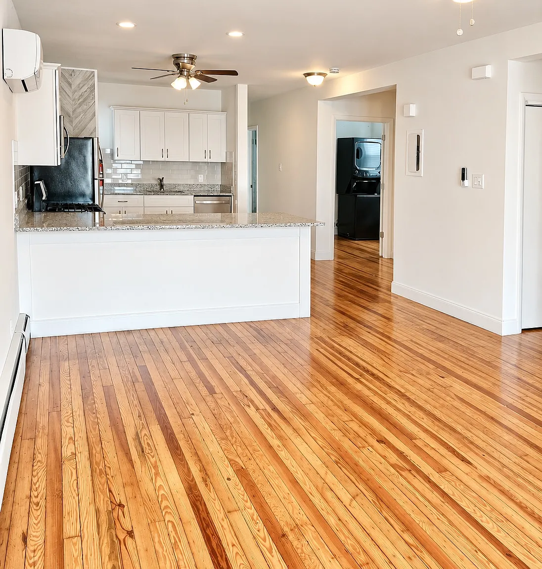 128 N Portland Ave — Photo 2