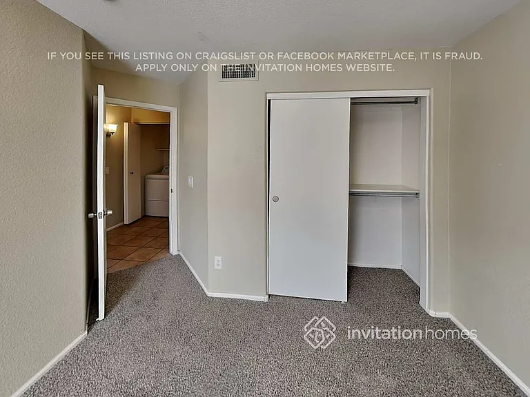 16661 W Latham St — Photo 11