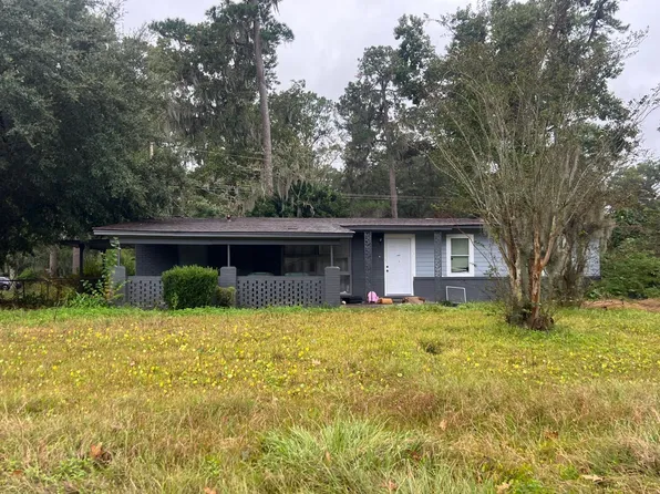 415 Delores Dr, Savannah, GA 31406