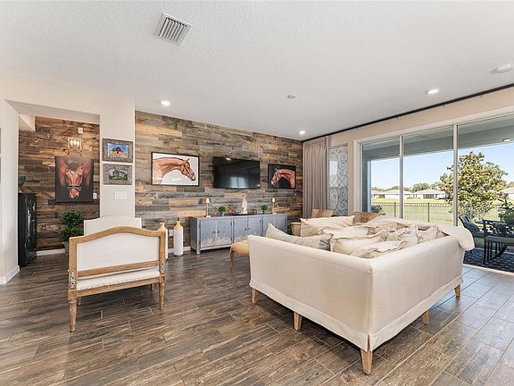 5th image of 5565 NW 43rd Lane Rd