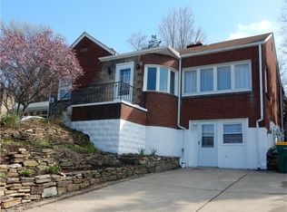 323 McClelland Rd, Canonsburg, PA 15317