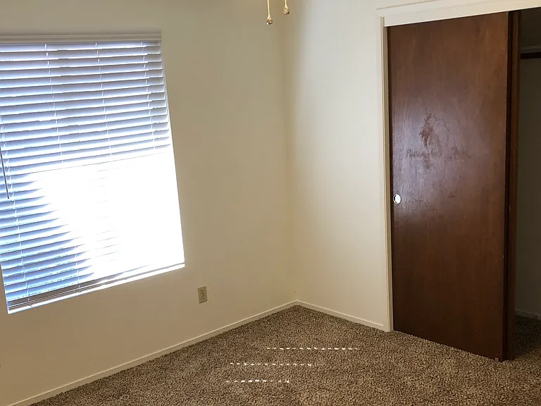 530 N Prospect St #1 — Photo 12