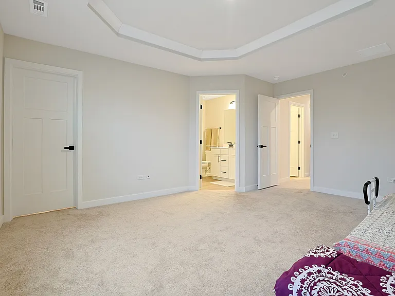 155 Canterbury Way — Photo 25