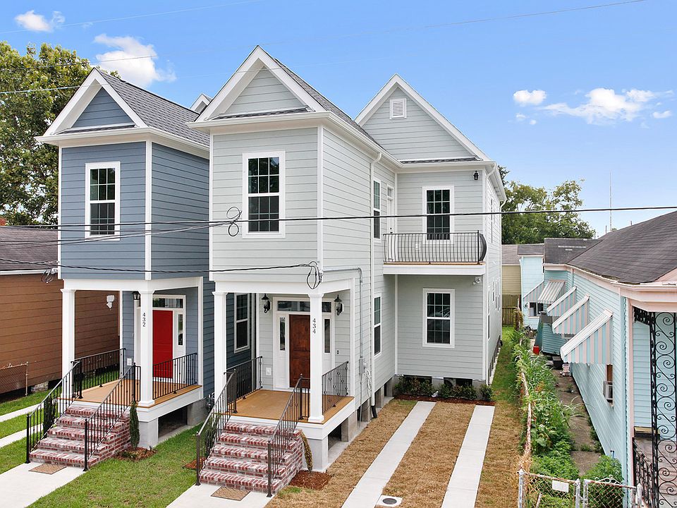 1st image of 434 S. Scott St.