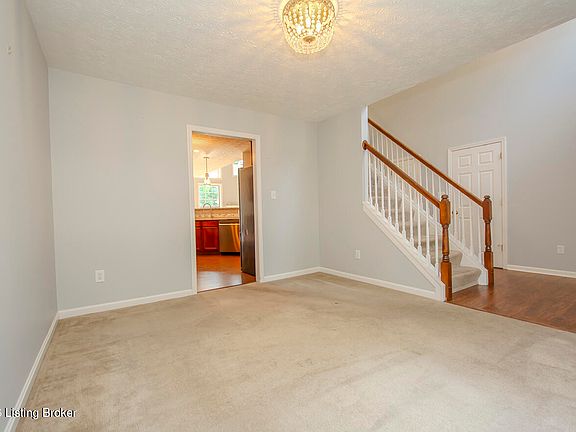 5th image of 1601 Keever Ct
