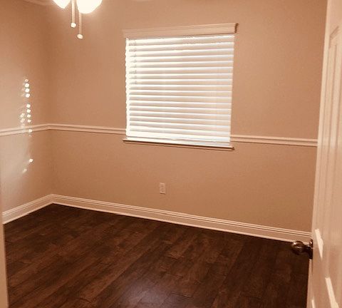 5th image of 2523 Niobrara Ave