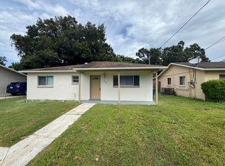 546 San Bernardino St, North Fort Myers, FL 33903