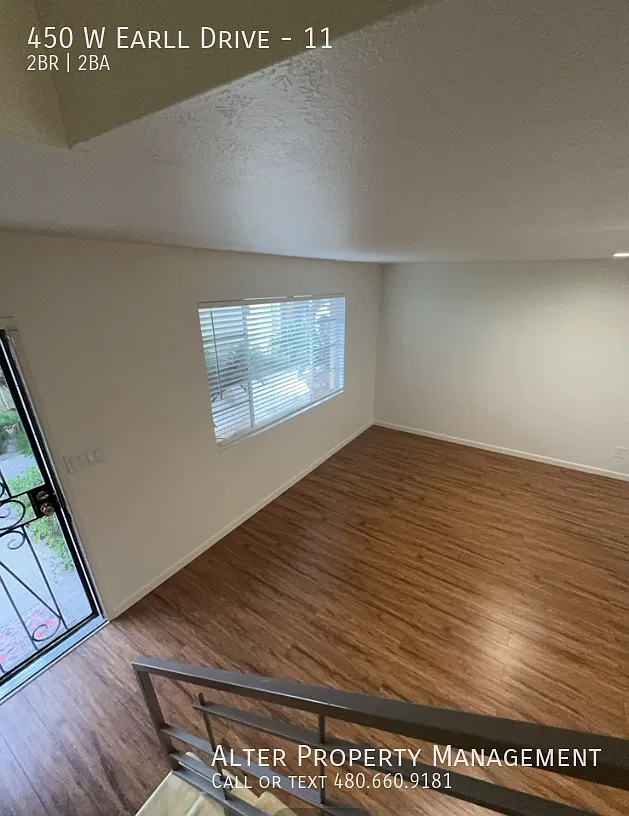 Charming 2-Bedroom Townhome with Community Pool in Phoenix! — Photo 4