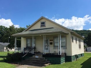 2435 S 10th St, Ironton, OH 45638