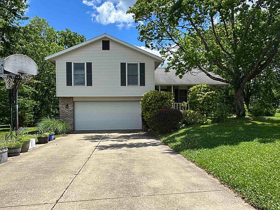 3rd image of 4313 E Chadwick Ct