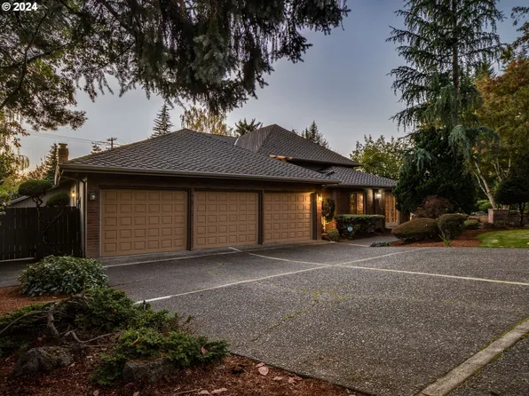 425 NW 170th Dr, Beaverton, OR 97006