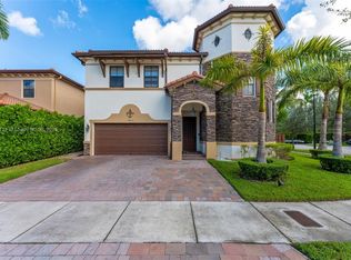 9805 NW 89th Ter, Doral, FL 33178