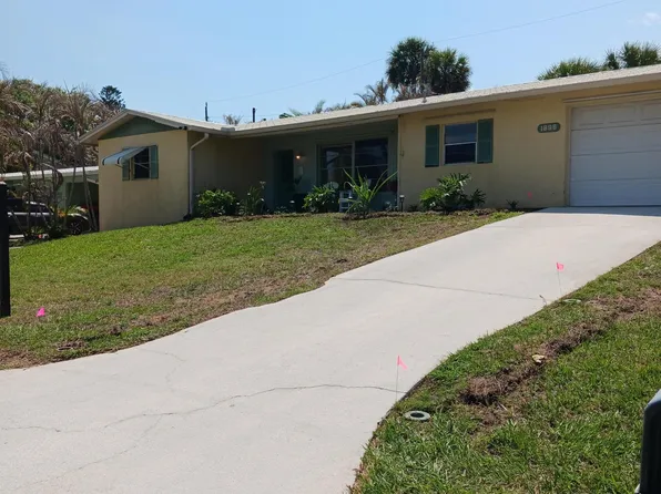 1896 NE Media Avenue, Jensen Beach, FL 34957