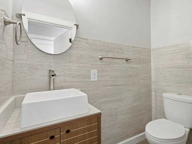 1147 Fenno Dr — Photo 14
