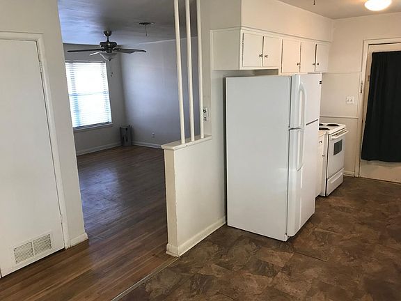 2nd image of 2315 NW 43rd St