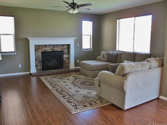 2nd image of 12890 Rosemary St