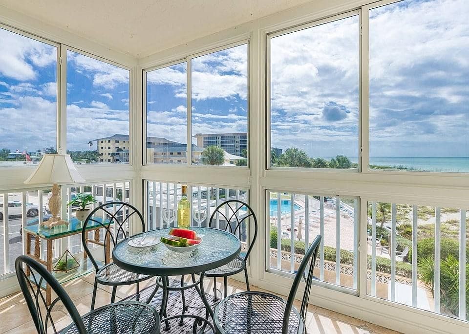 1st image of 1255 Tarpon Center Dr APT 310