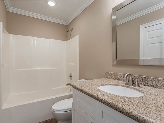 4th image of 26149 Glenbrooke Dr