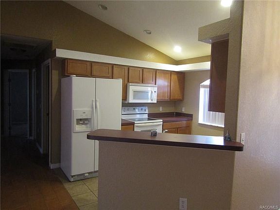 5th image of 8290 N Galena Ave