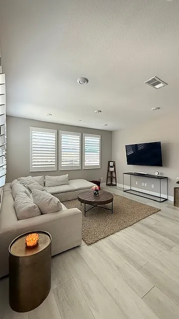 1610 Whitmore Loop