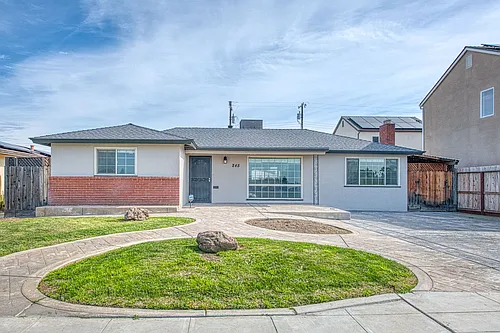 245 Minnewawa Ave #A Photo 1