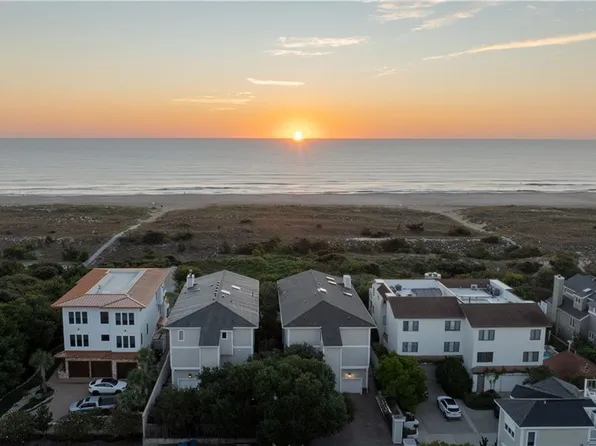 8408 Ocean Front Ave #A, Virginia Beach, VA 23451