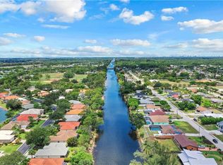 3661 Recreation Ln, Naples, FL 34116