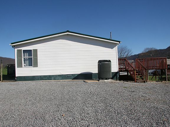 3rd image of 256 Oak Lane Road  - Cross Creek Estates