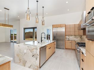 6 Azul Ct, Santa Fe, NM 87508