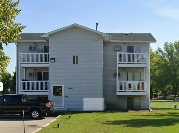 5016 6th Ave N APT 4, Grand Forks, ND 58203