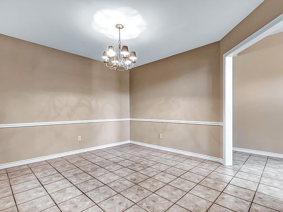 3rd image of 1816 Brothers Blvd APT 15