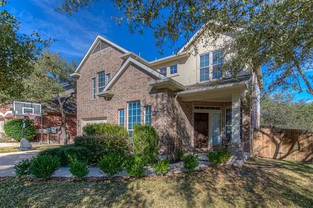 2nd image of 802 Tasha Ct