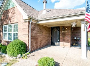 4432 Southbridge Ct, Louisville, KY 40272