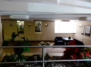 13825 31st Dr APT 6H, Flushing, NY 11354