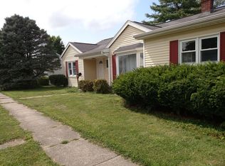 2004 Grand Ave, Washington, IN 47501