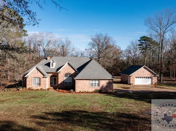 9120 White Oak Ln, Texarkana, TX 75503