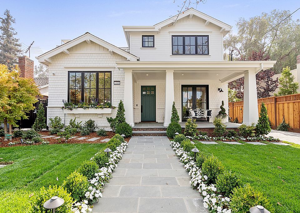 1st image of 1319 Capuchino Ave