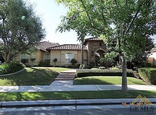 11701 Harrington St, Bakersfield, CA 93311