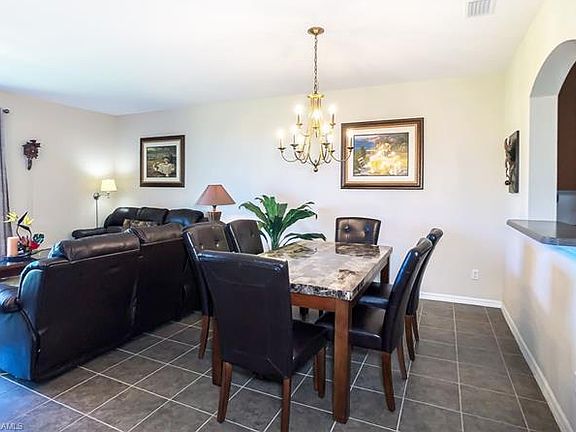 4th image of 2445 Laurentina Ln