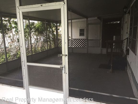 3rd image of 5834 Portsmouth Dr