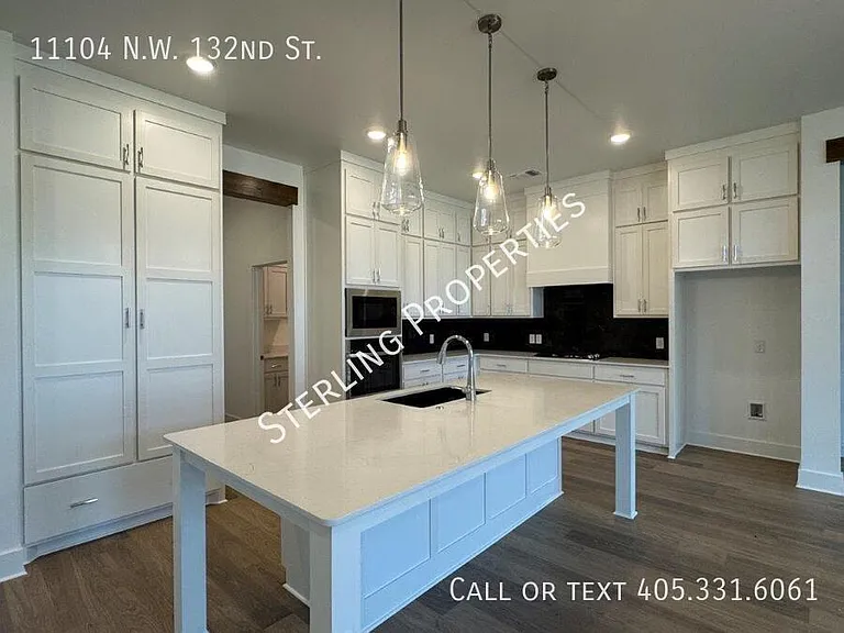 11104 NW 132nd St — Photo 7
