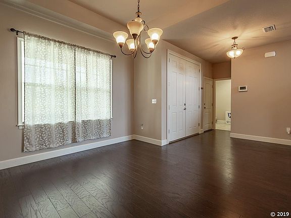 4th image of 8141 NW 52nd St