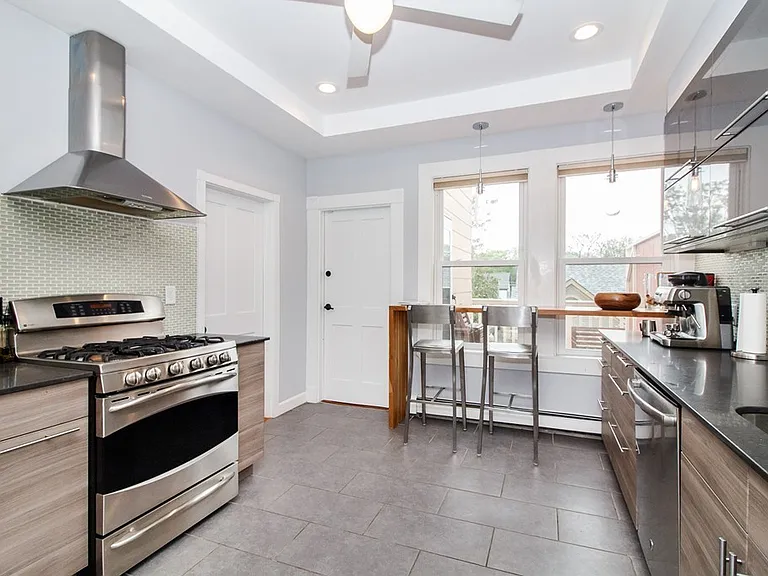 53 Prince St #3 — Photo 1
