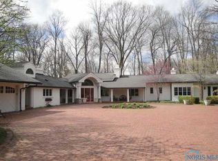 4145 Tantara Rd, Toledo, OH 43623