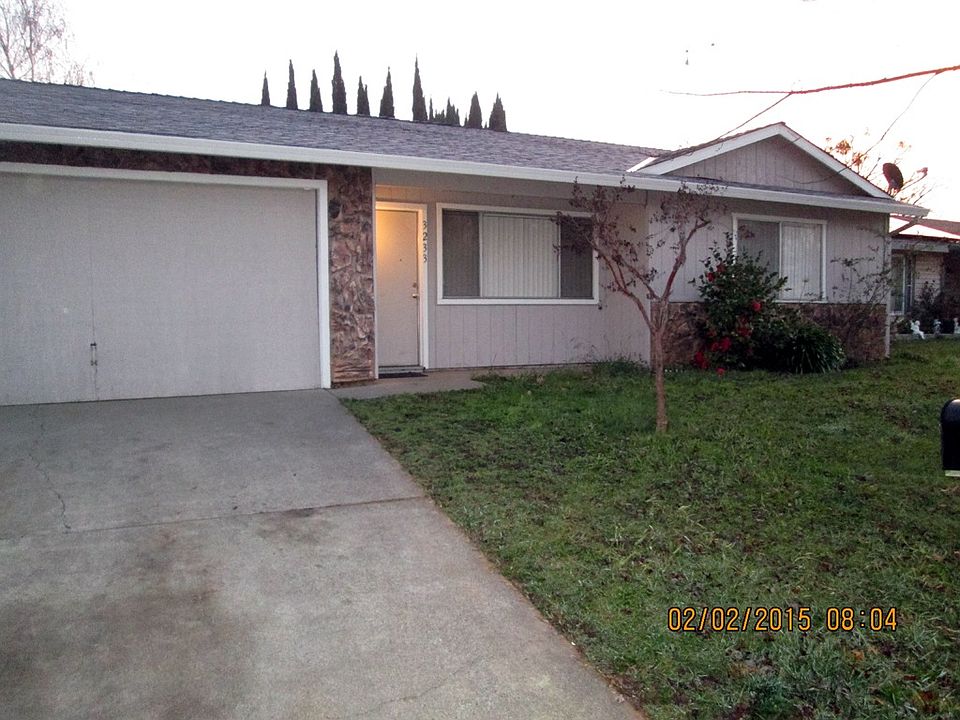 Nice area, close to Mather & 50