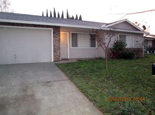 3233 Smithlee Dr, Sacramento, CA